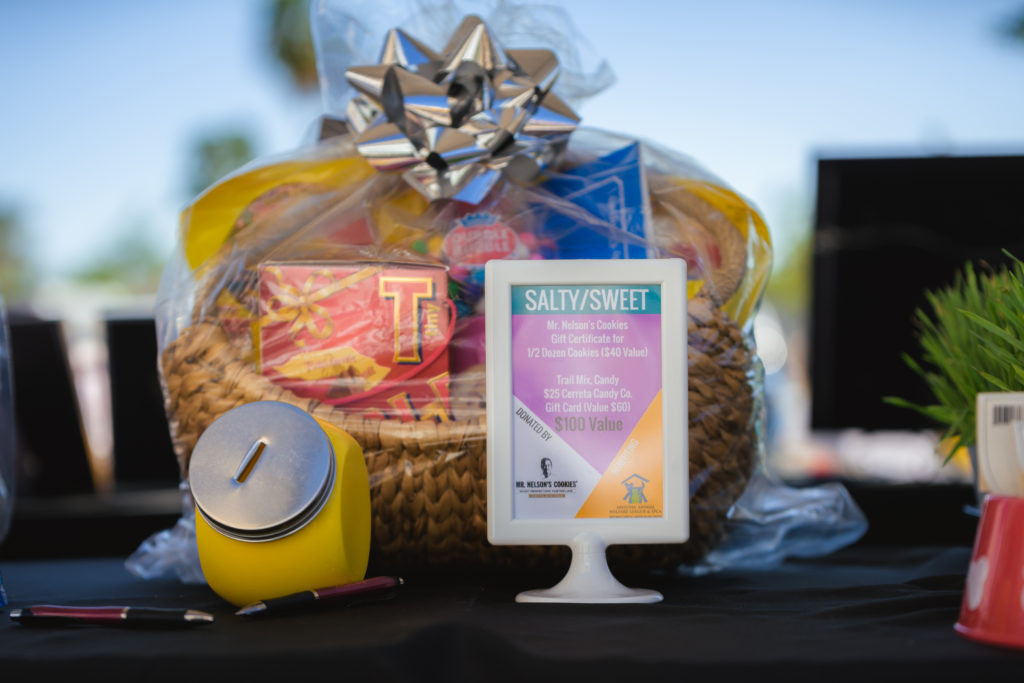 38 North grand-opening Yappy Hour