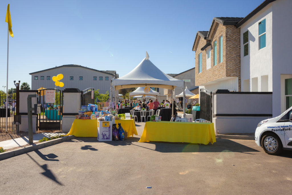 38 North grand-opening Yappy Hour